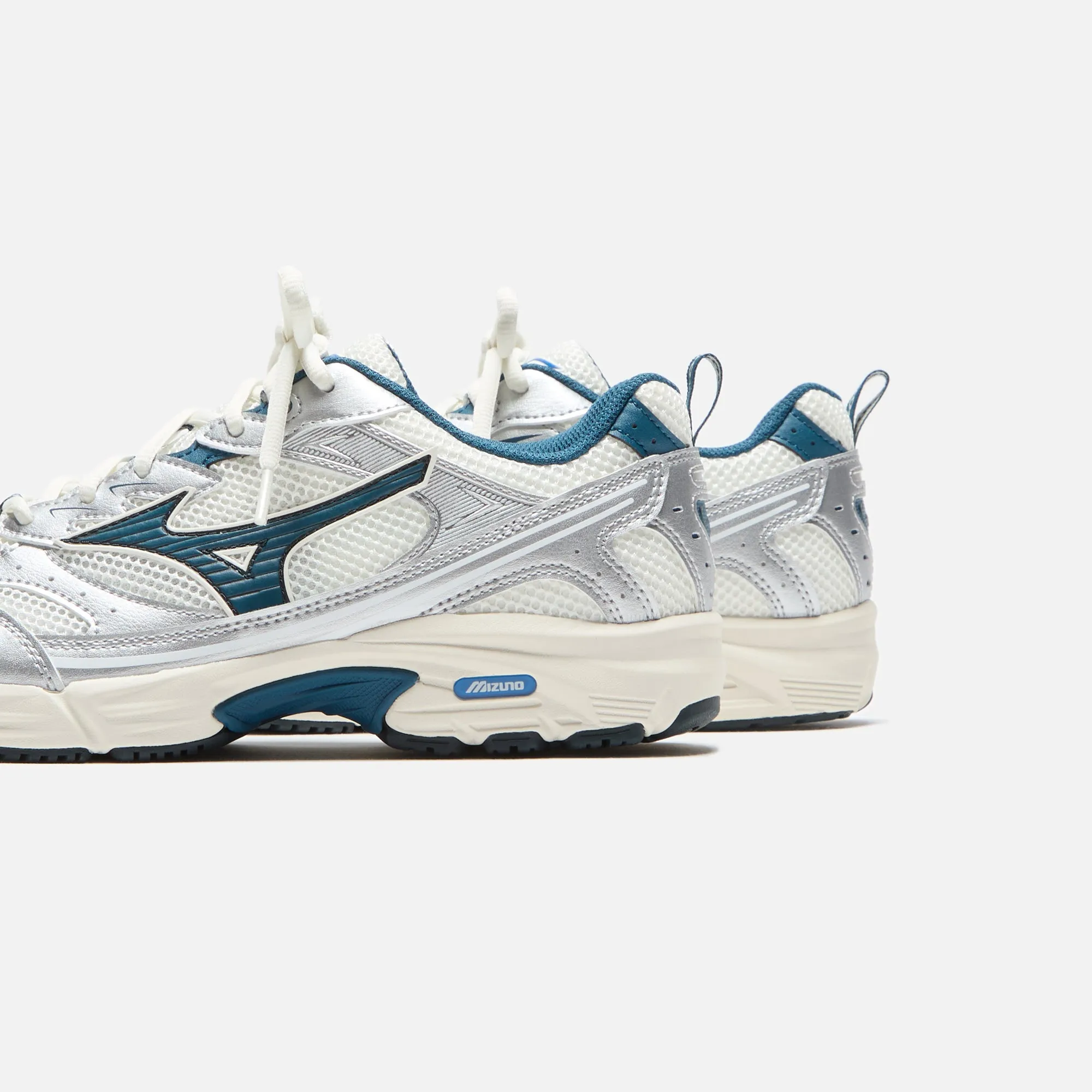 Mizuno Mxr - Snow White / Majolica Blue / Silver Budget Friendly Empower Your Journey