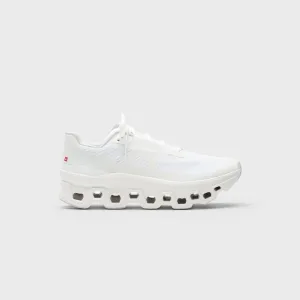 On Running Cloudmonster - Void White Unapologetically You Style Meets Power