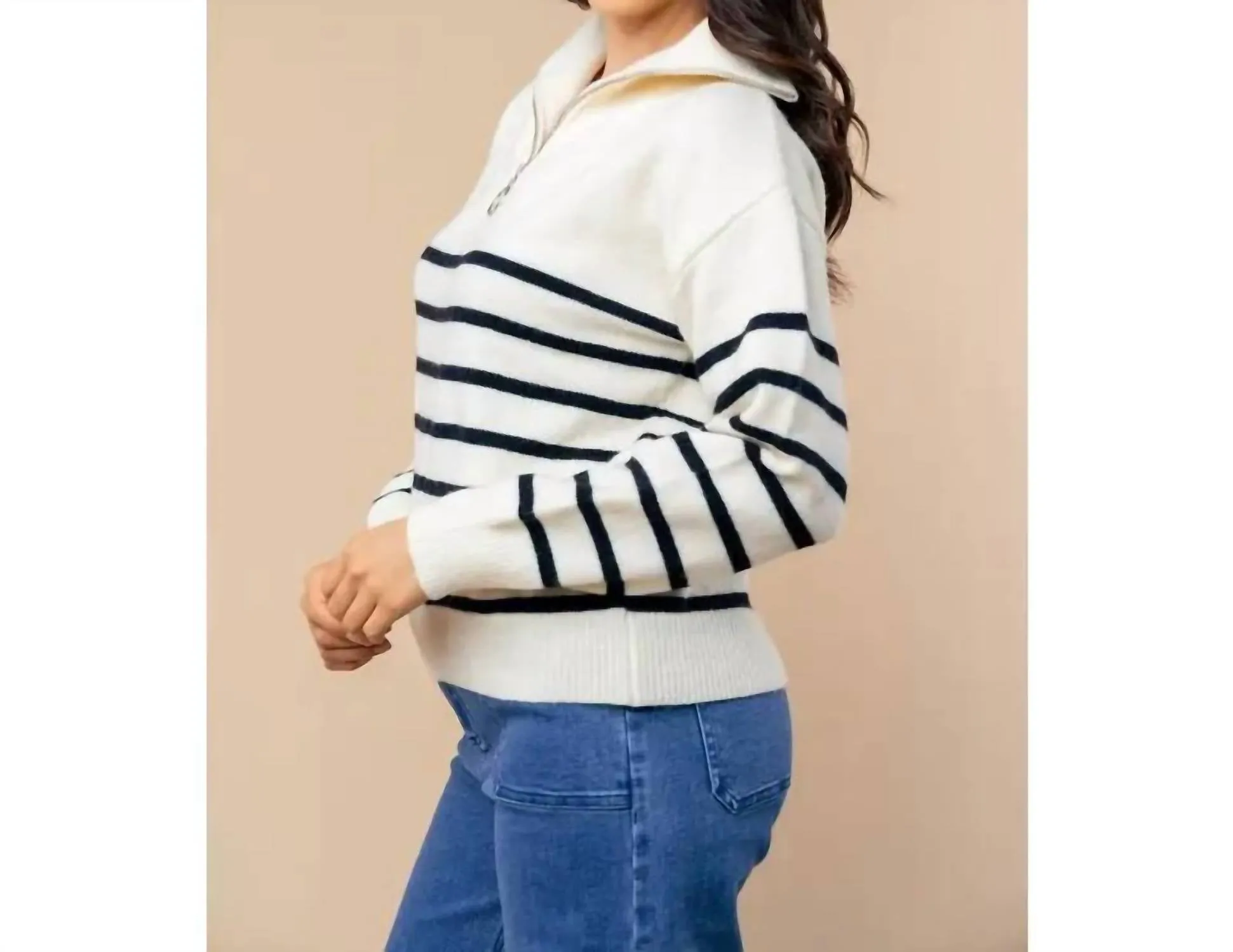 Pull à zip 1/4 rayé en crème