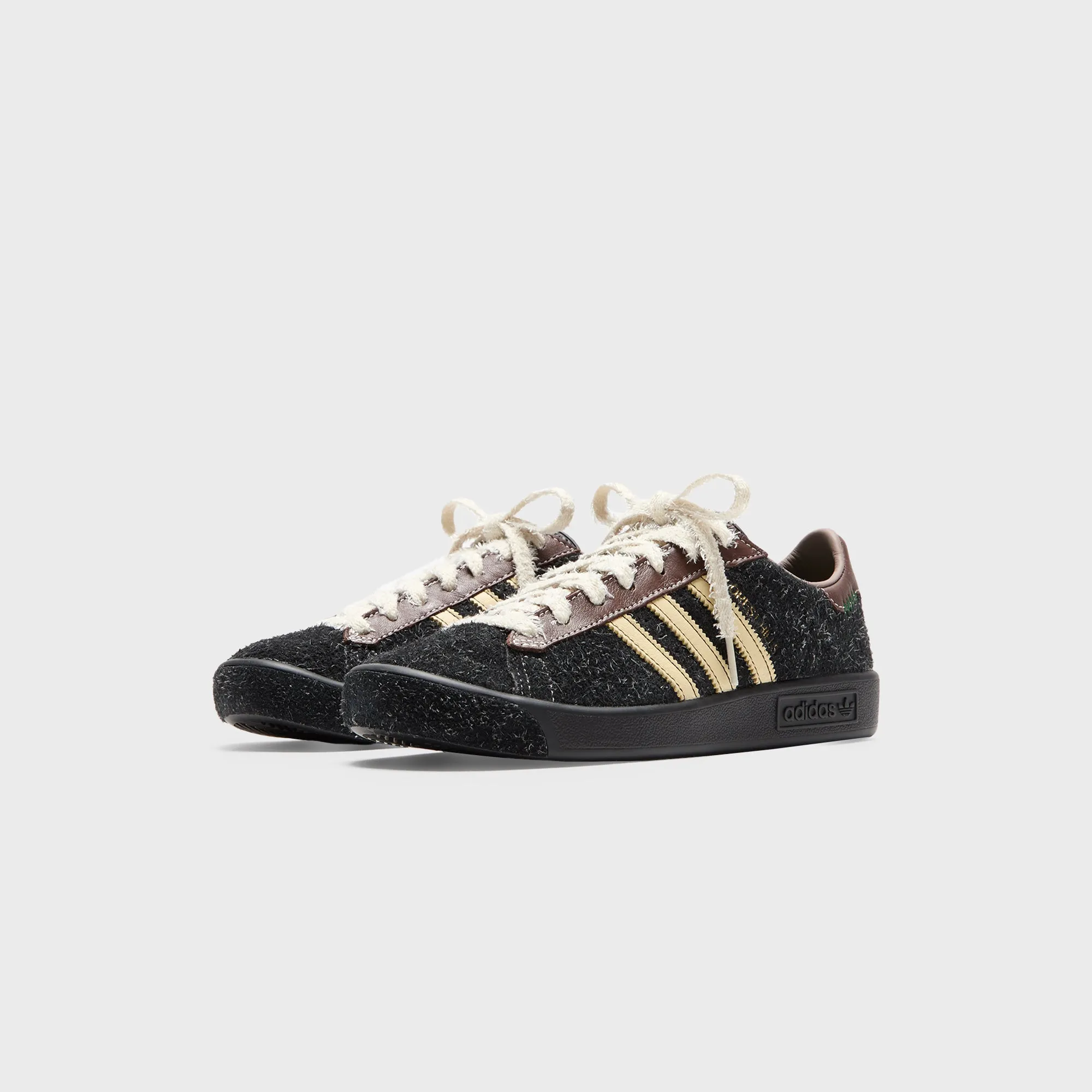 Shock-Absorbing Counter Comfort Portion Adidas X Brain Dead Forest Hills - Core Black / Pantone / Branch