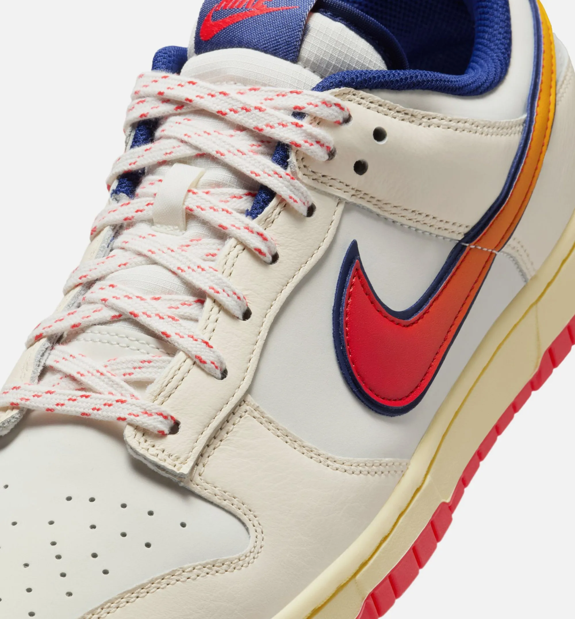 Comfort Outsole Dunk Low Retro Se Mens Lifestyle Shoe - Pale Ivory/Light Crimson/Sail/University Gold/Blue Void/Sail