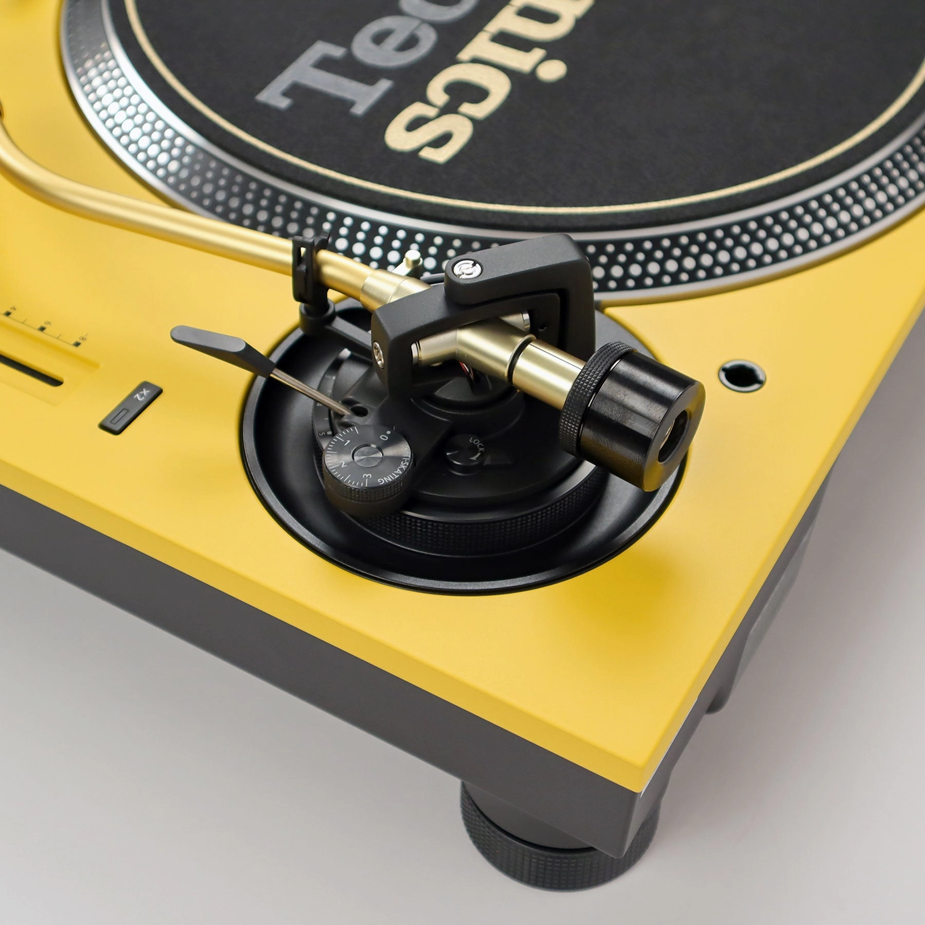 Technics: SL-1200M7L Turntable - Anniversary Limited Edition - LIMIT 2 PER CUSTOMER
