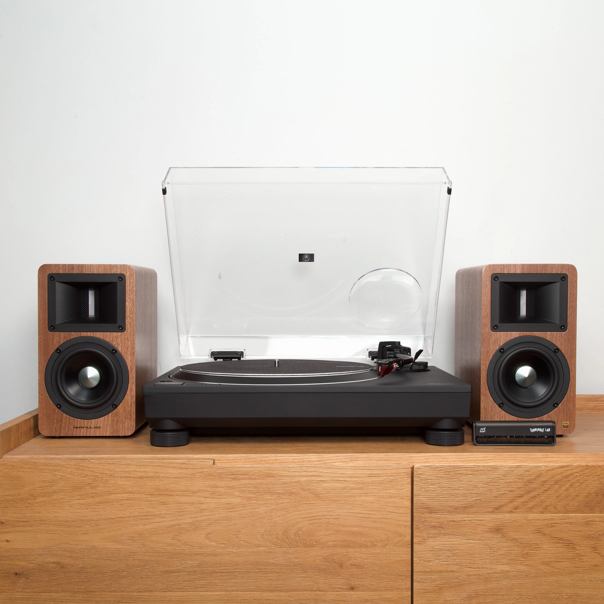 Technics: SL-1500C / Edifier Airpulse / Turntable Package