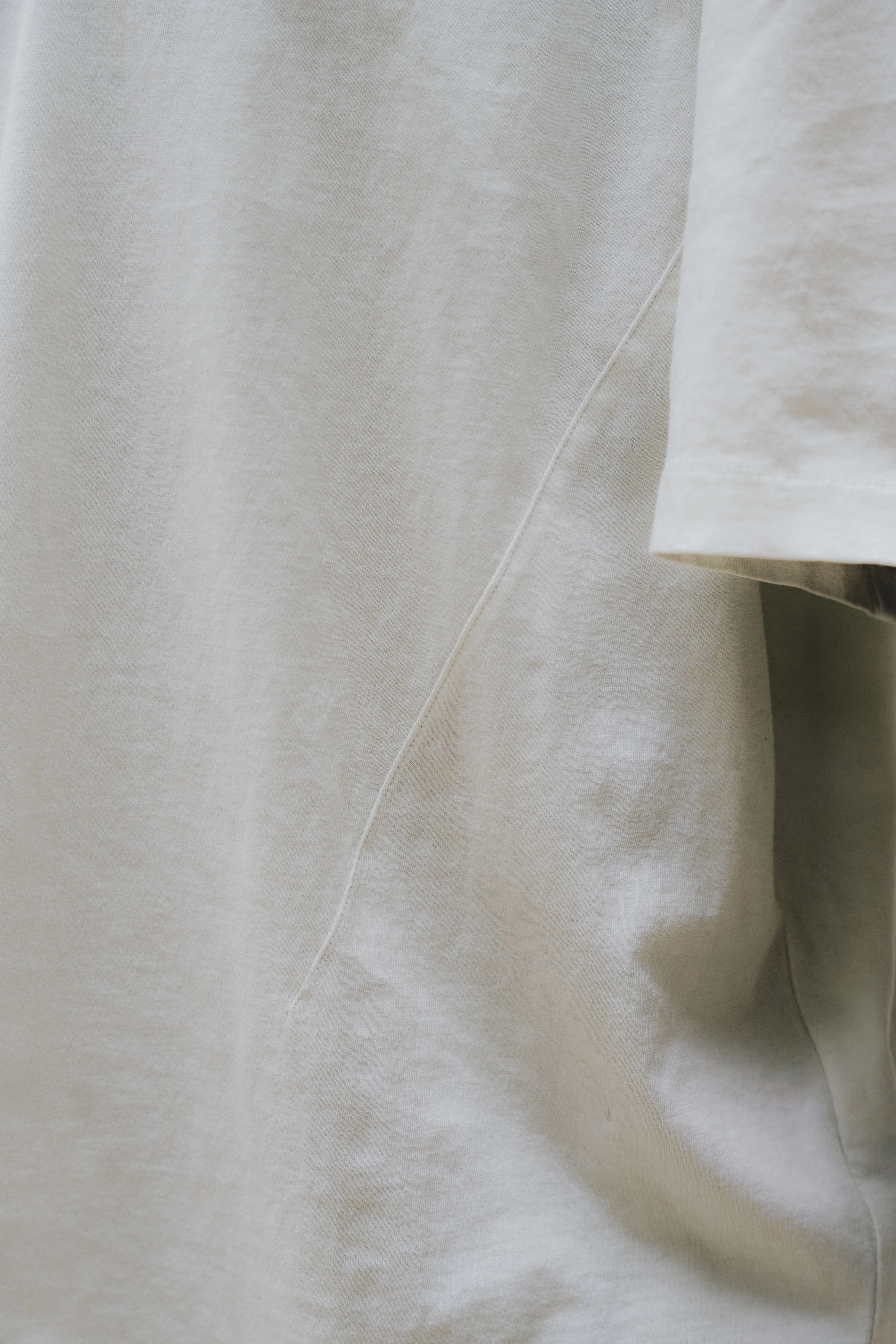 Dart Tee Quick Drying One-Shoulder