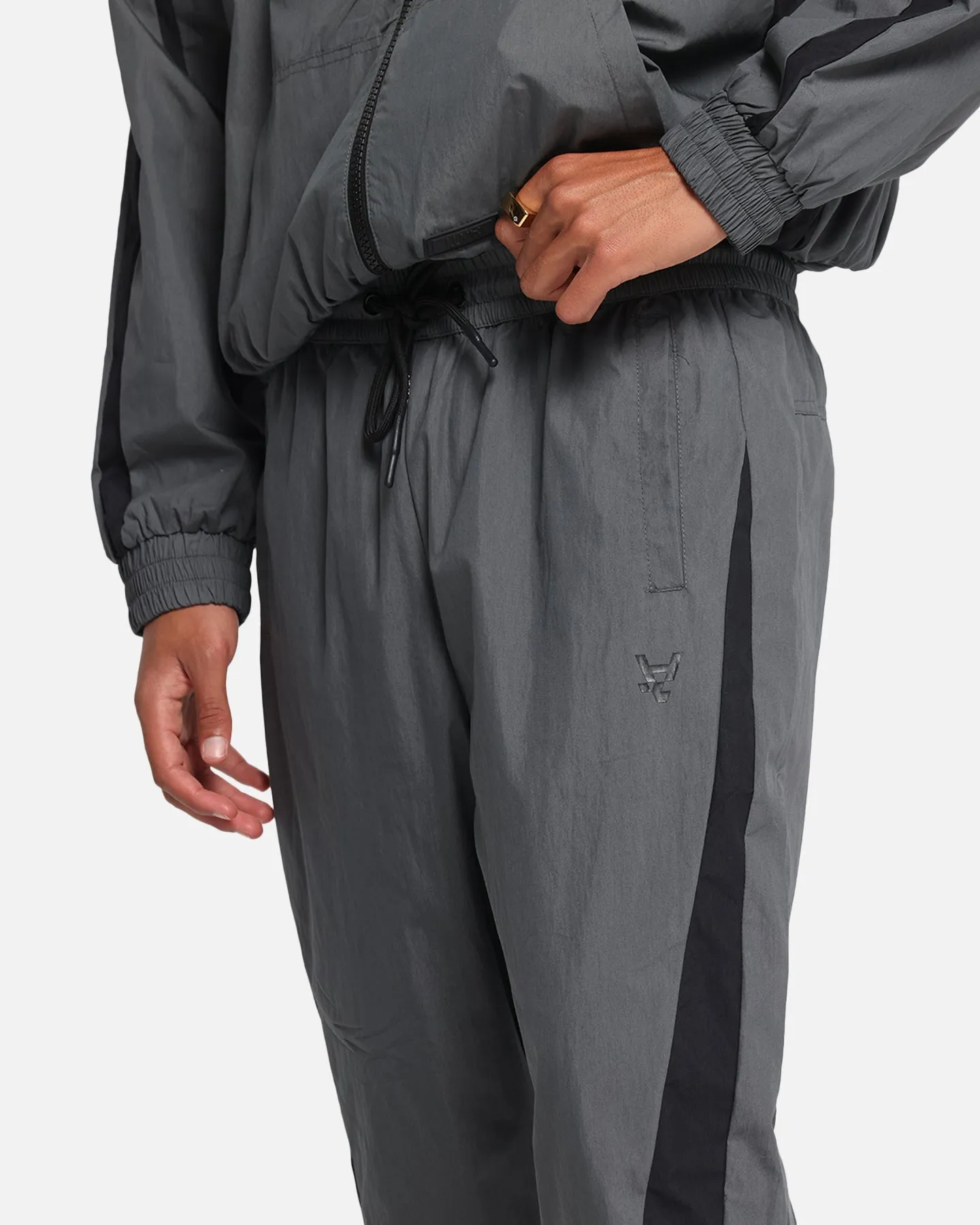 Le Jogger Anti Order Acolyte Gris/Noir