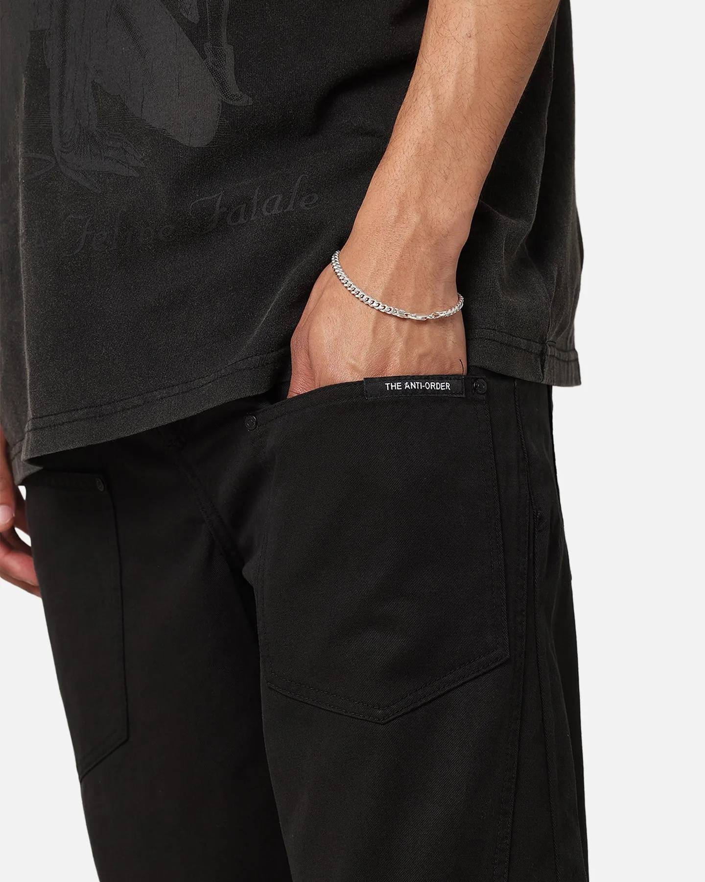 Le Jogger Anti-Ordre À l'Envers Noir