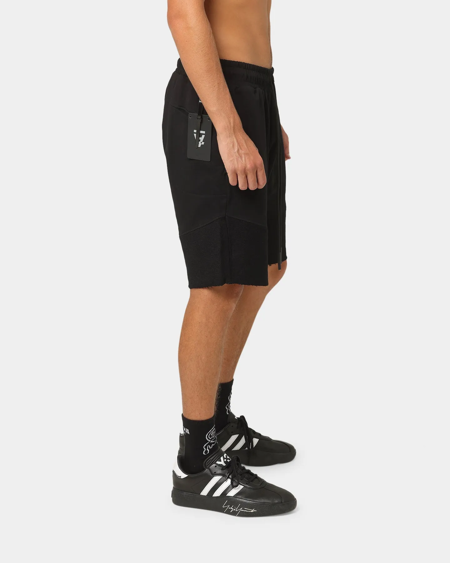 Le Short Anti-Ordre Dead Sneaker Noir