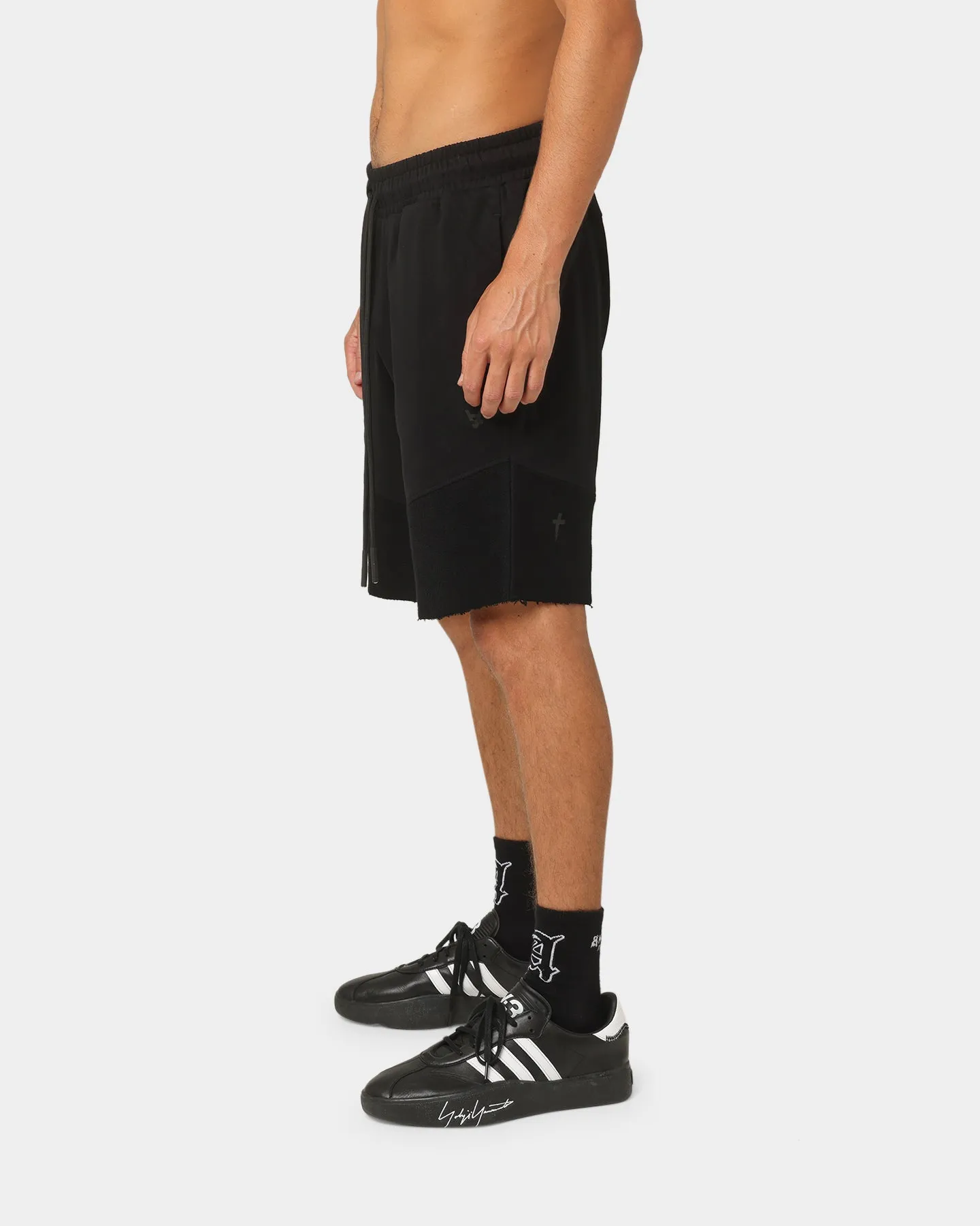 Le Short Anti-Ordre Dead Sneaker Noir