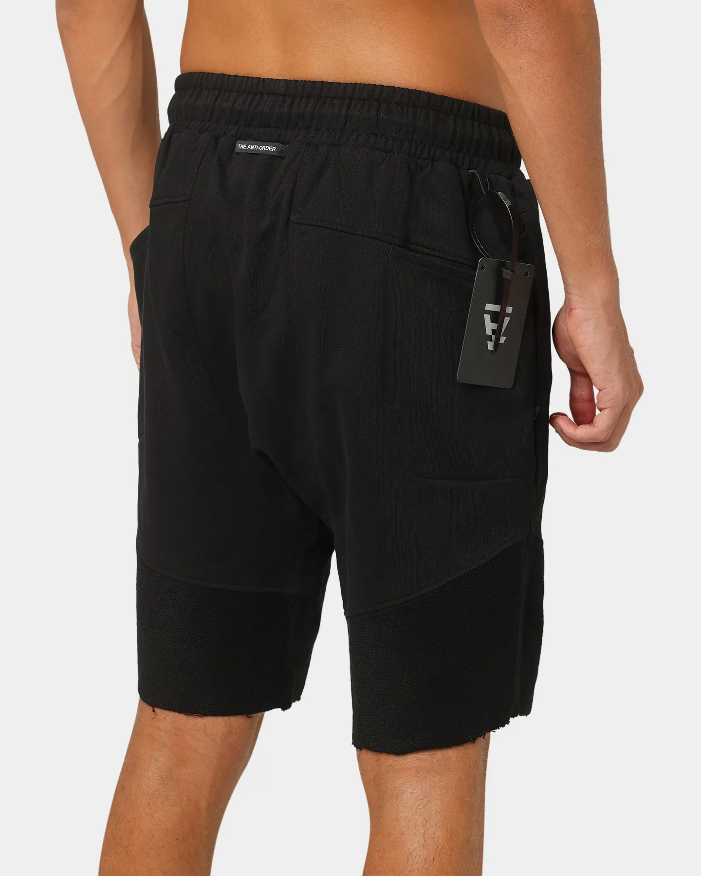 Le Short Anti-Ordre Dead Sneaker Noir