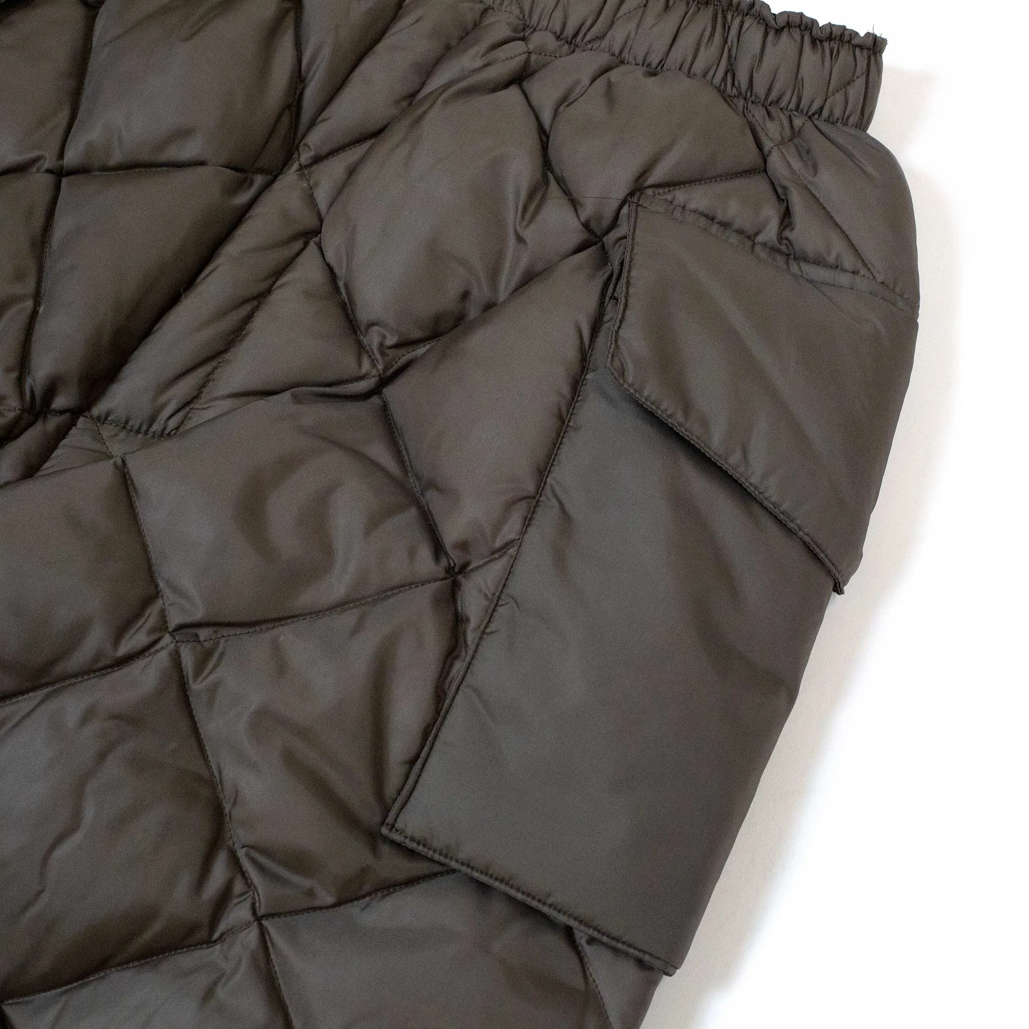 The Real Mccoy'S Mp20105 Nylon Quilted Down Trousers Olive Yoga Outfit
