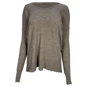 Le pull col rond The Row en laine marron