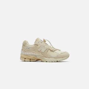 Comfortable Padding Flexibility New Balance 2002R - Sandstone