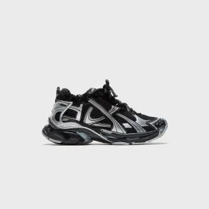 Kitten Heel Look Balenciaga Runner - Black / Silver