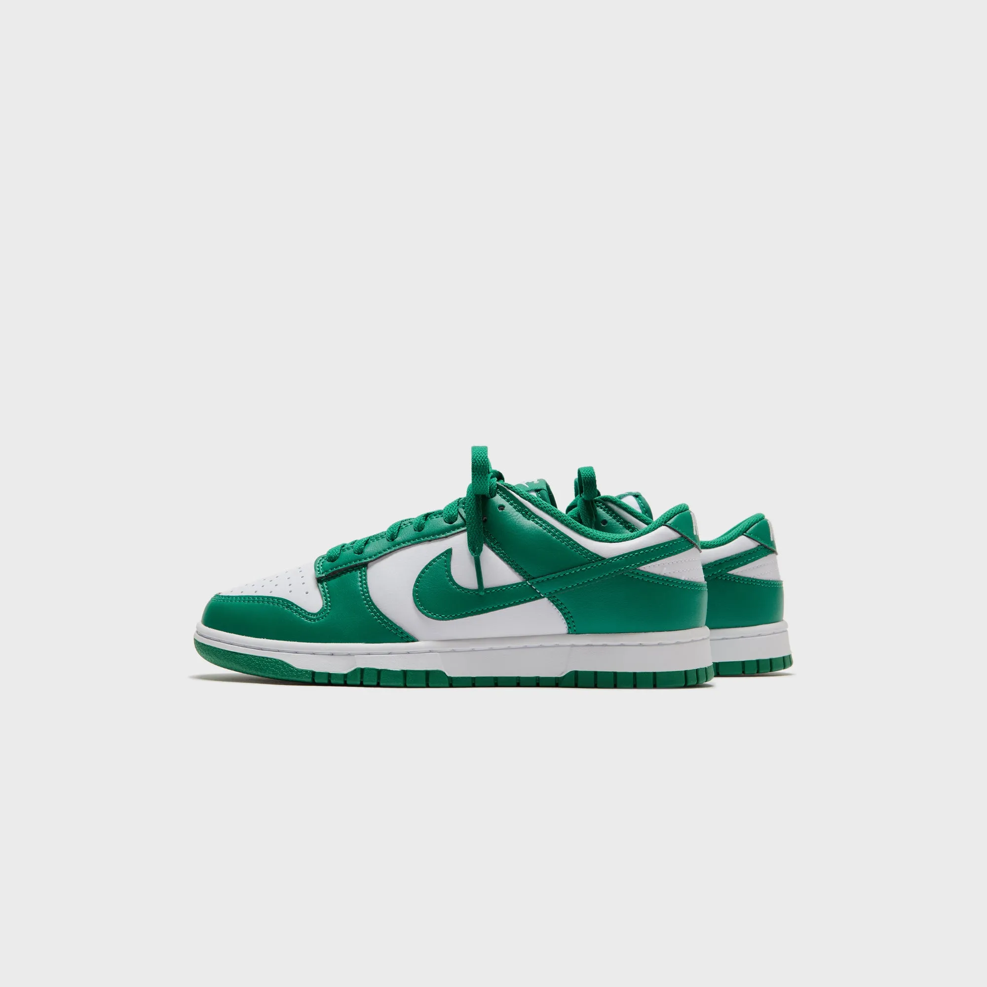 Nike Dunk Low Retro - White / Malachite Stay in Motion