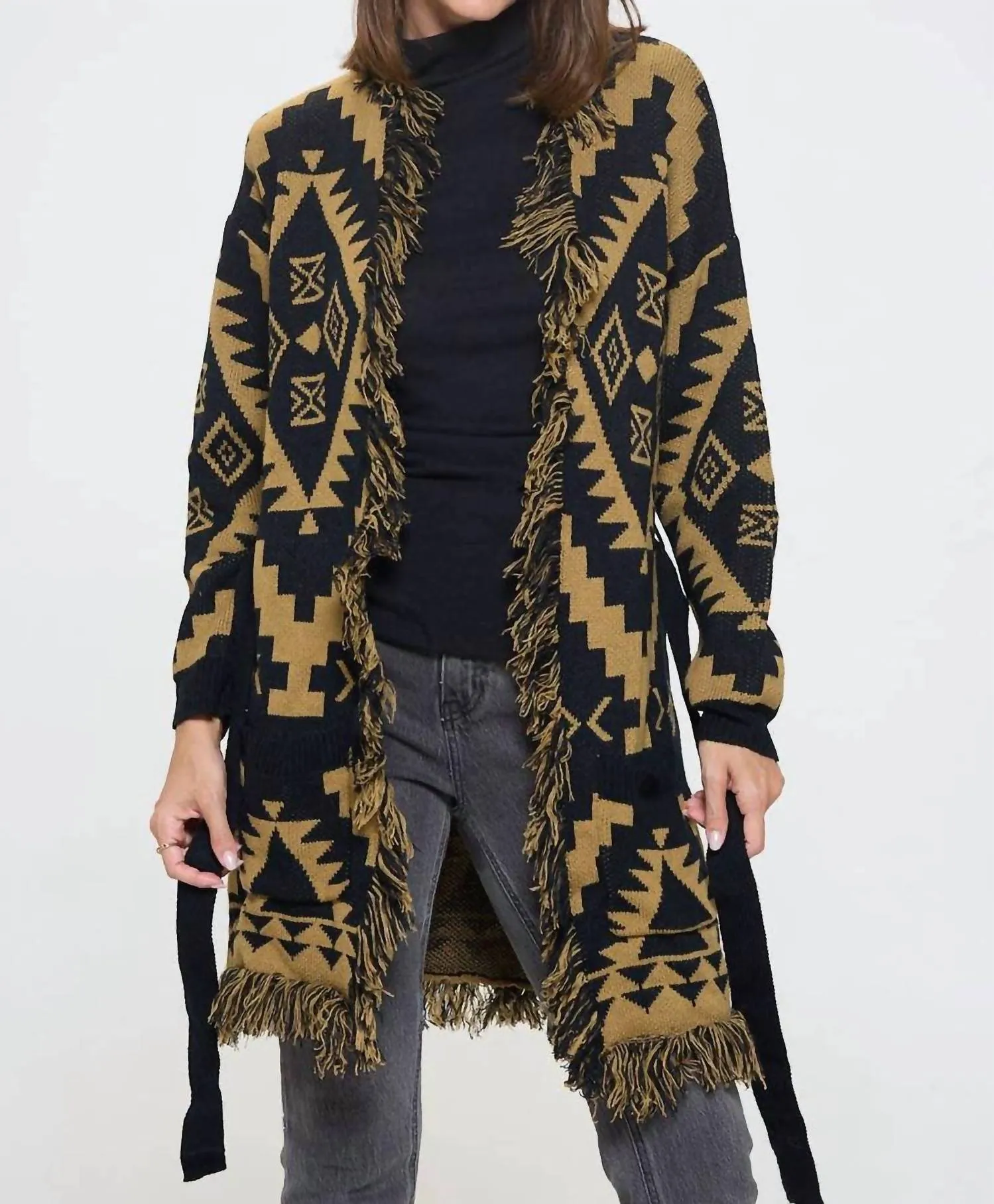 Cardigan à imprimé tribal avec franges et lien en taupe/noir