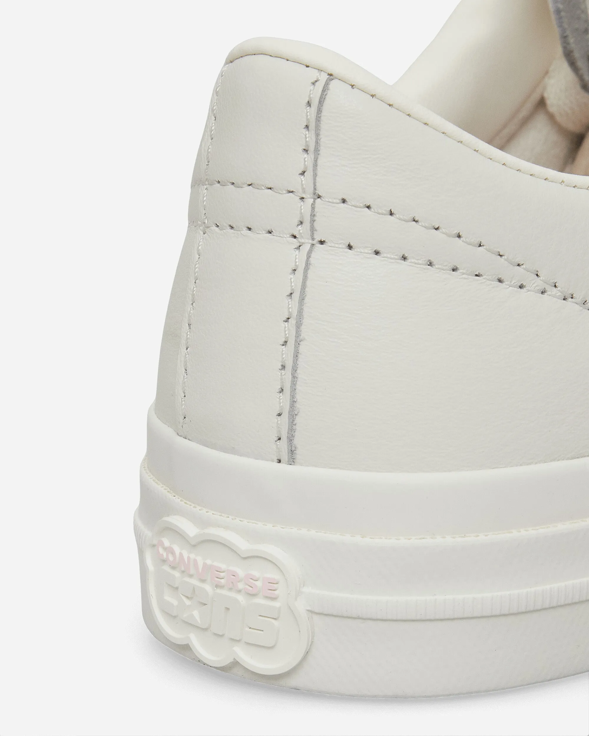 Turnstile One Star Pro Sneakers Blanc / Rose