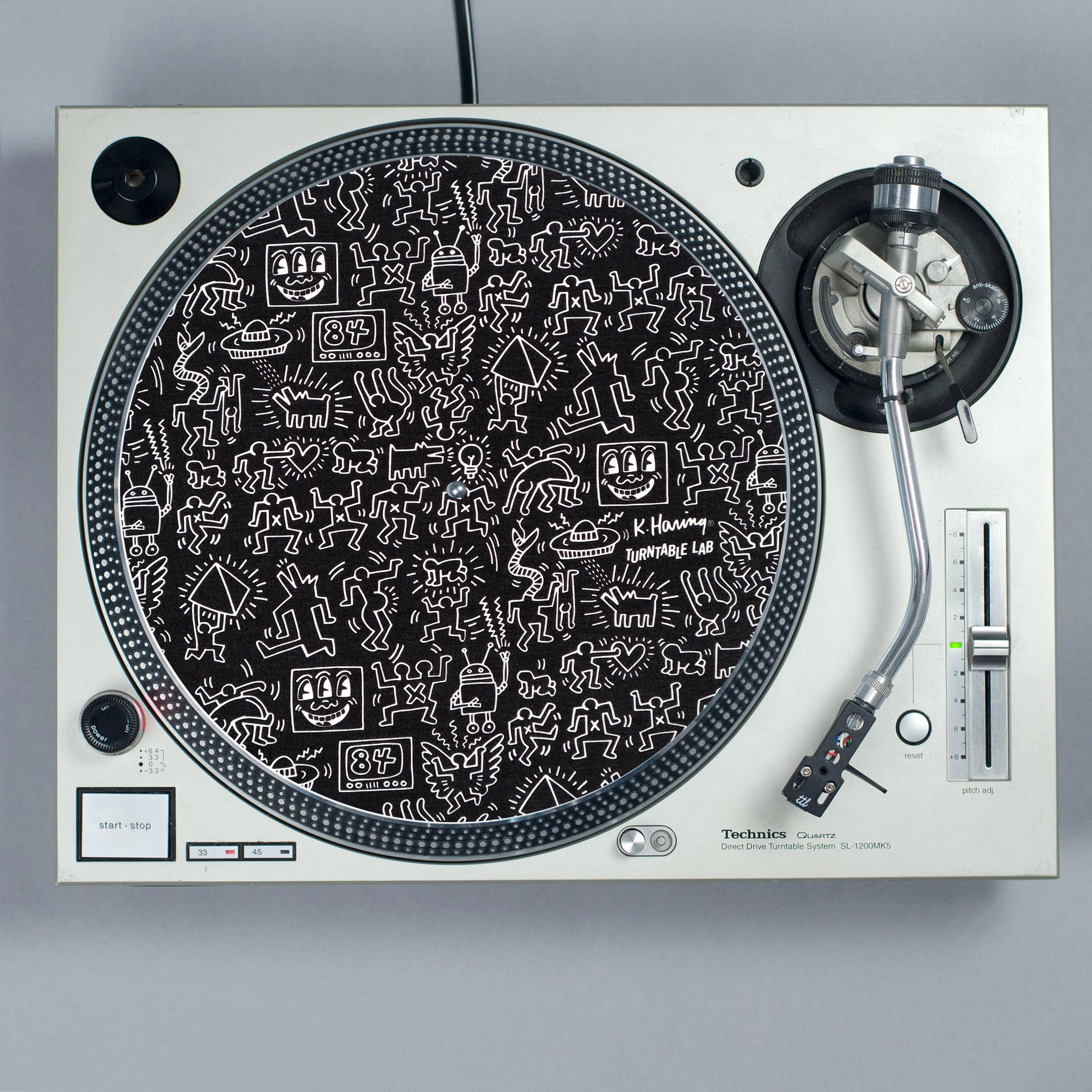 Turntable Lab: Keith Haring Pattern Record Mat - Black hi-fi DAC amp combo,hi-fi speaker impedance matcher,hi-fi RCA switch
