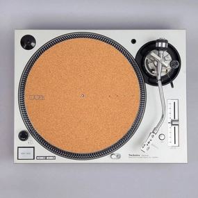 Turntable Lab: MMF 1.5.ttl Cork Record Mat hi-fi DAC amp combo,hi-fi speaker impedance matcher,hi-fi RCA switch