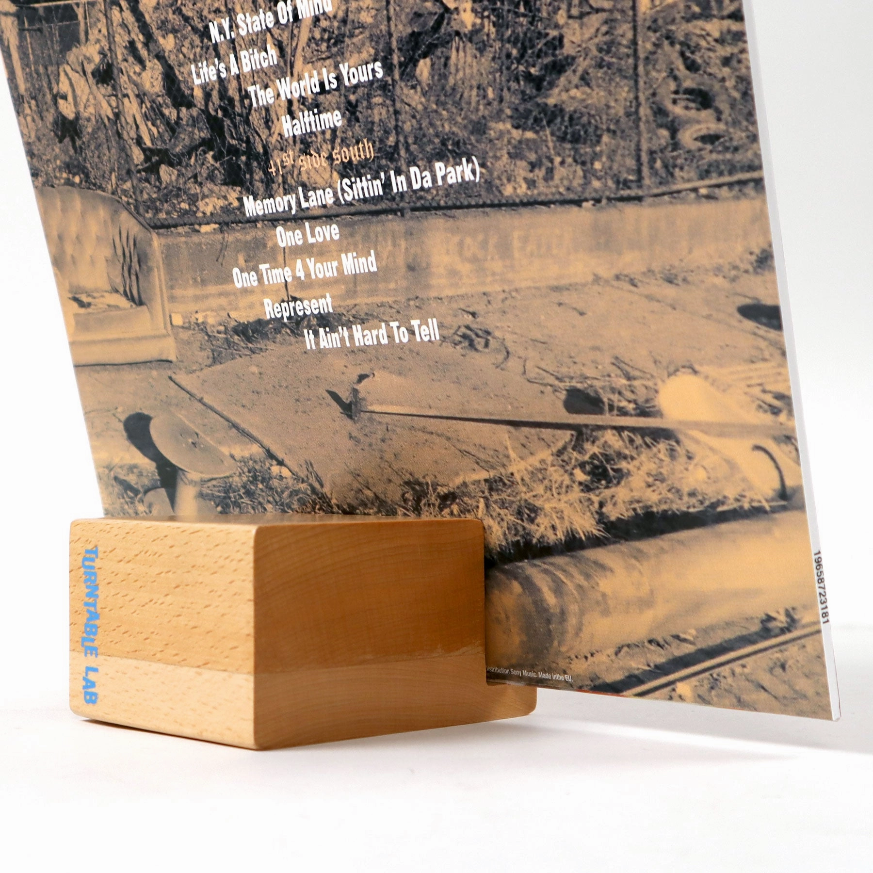Turntable Lab: Wood Block Record Display