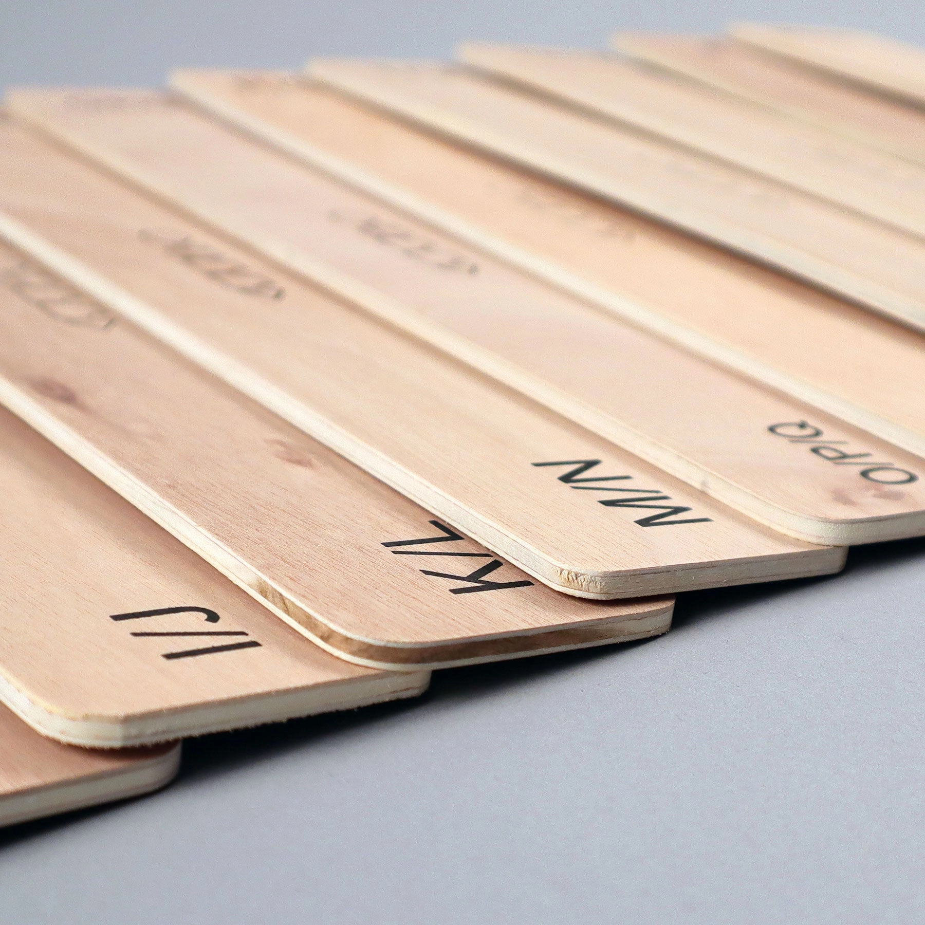 Turntable Lab: Wooden LP Dividers For Vinyl Records - Alpha