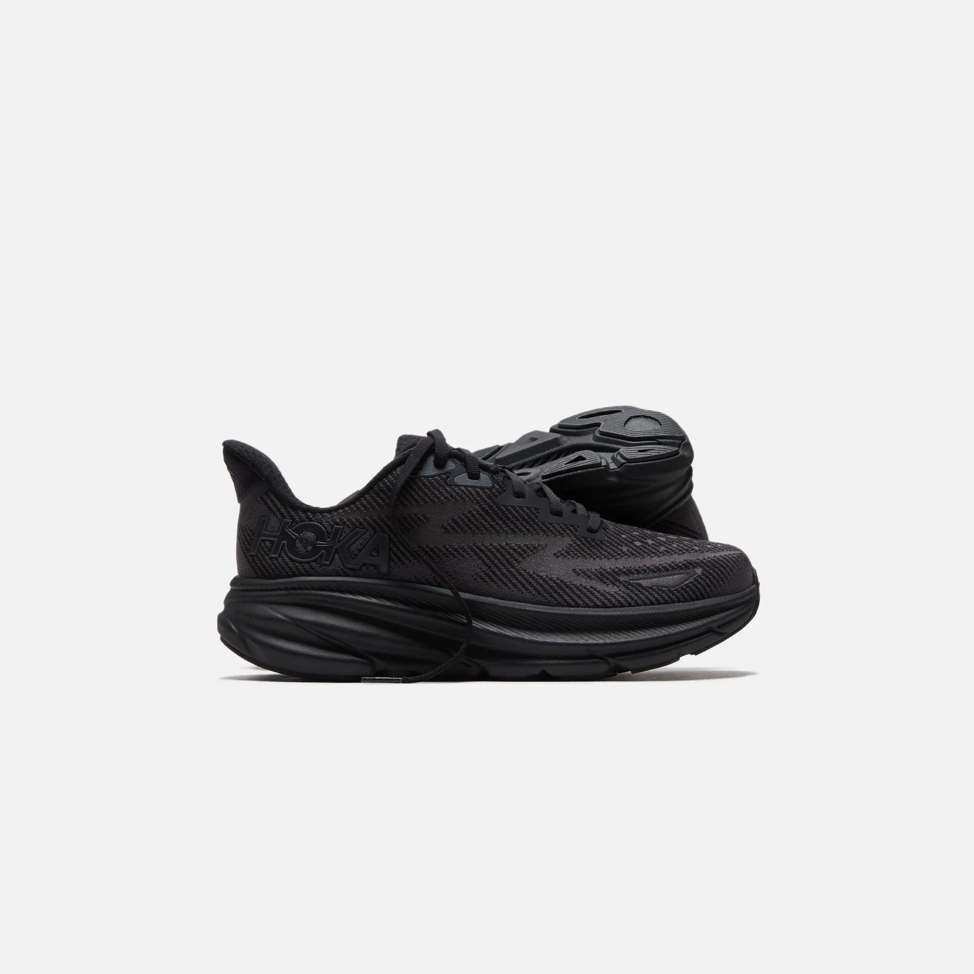 Hoka Clifton 9 - Black Active Style Lightweight Collar