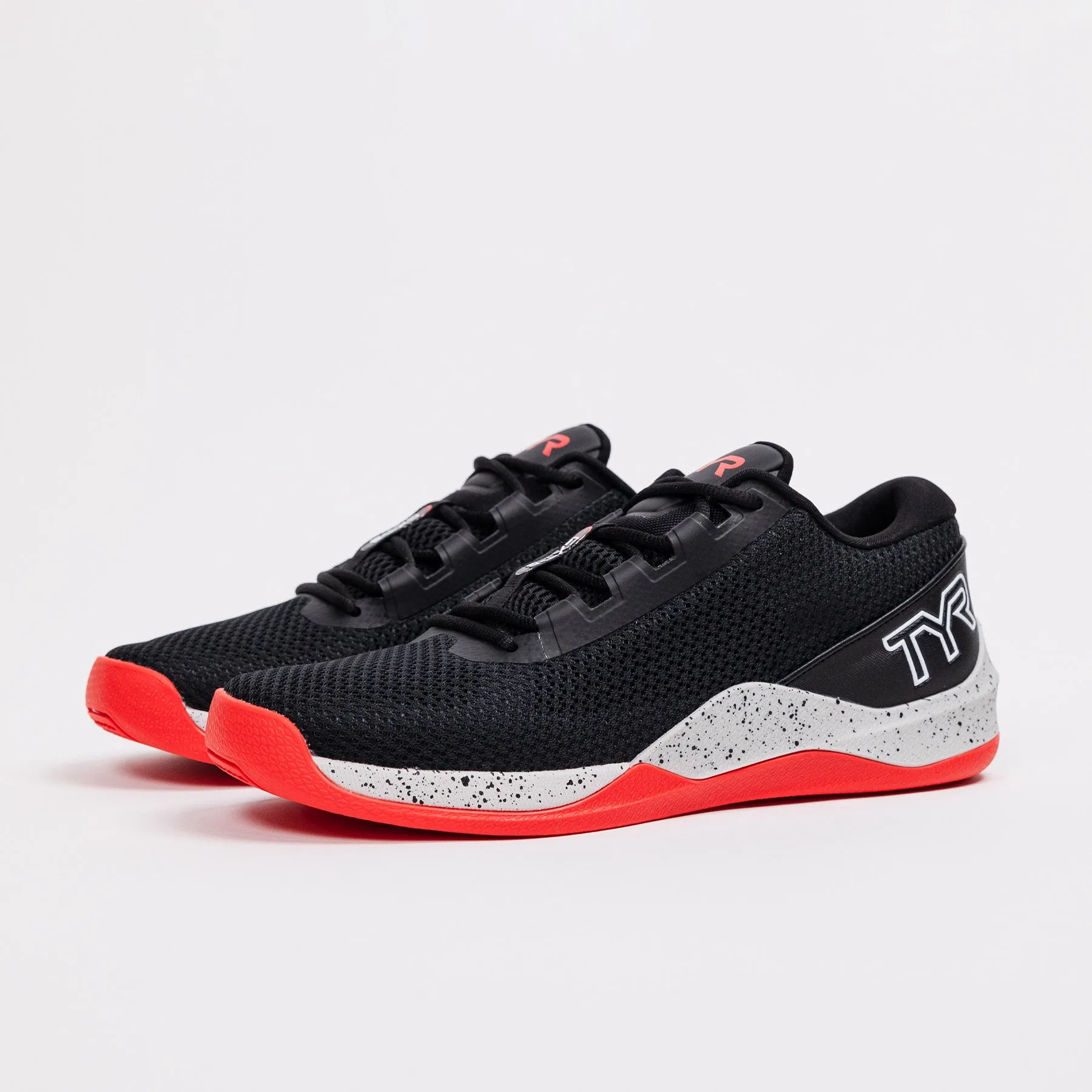 Tyr - Women'S Cxt-2 Trainer - Black/Red Comfortable Slip On Sneakers