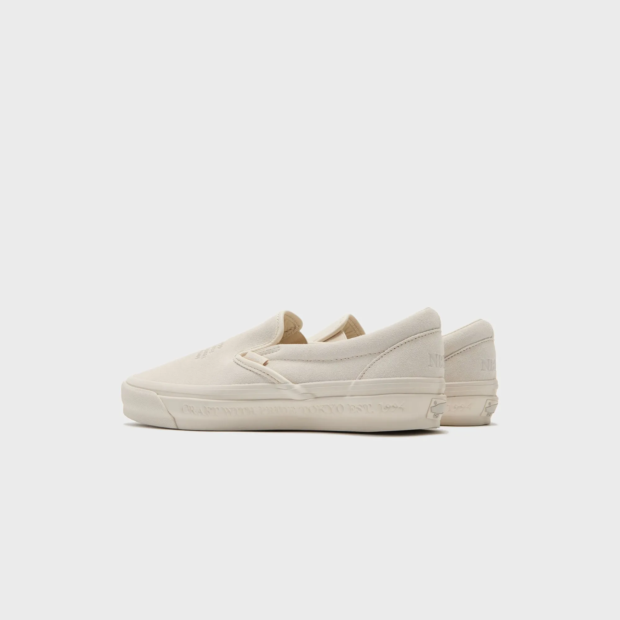 Vans X Neighborhood Otw Classic Slip-On 98 Sneaker - Natural All Eyes on You