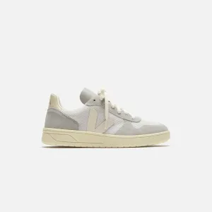 Veja V-10 - Light Grey Pierre Breathability Property