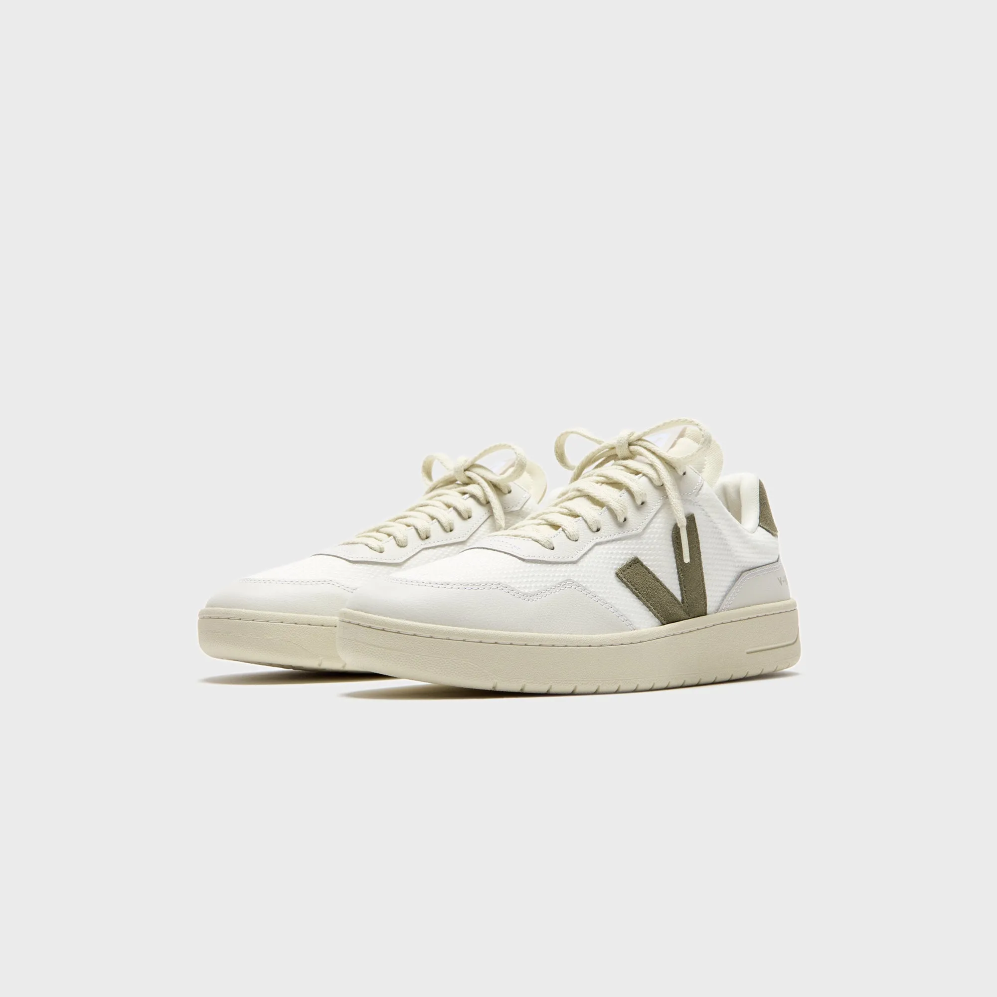 Veja V-90 - White / Kaki Clearance Sale Walk with Power