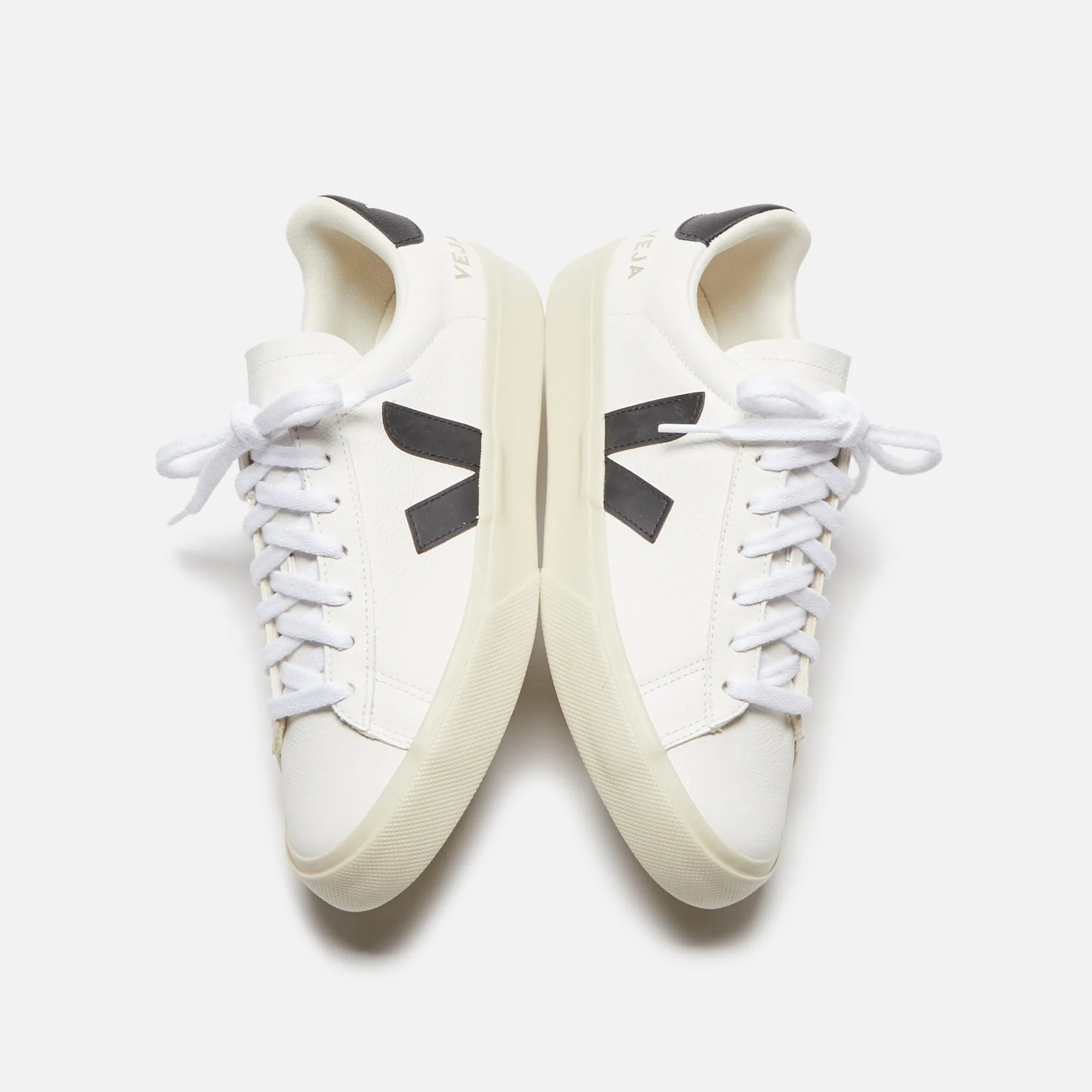 Veja Wmns Campo - Extra White / Black Abrasion Resistant Sole