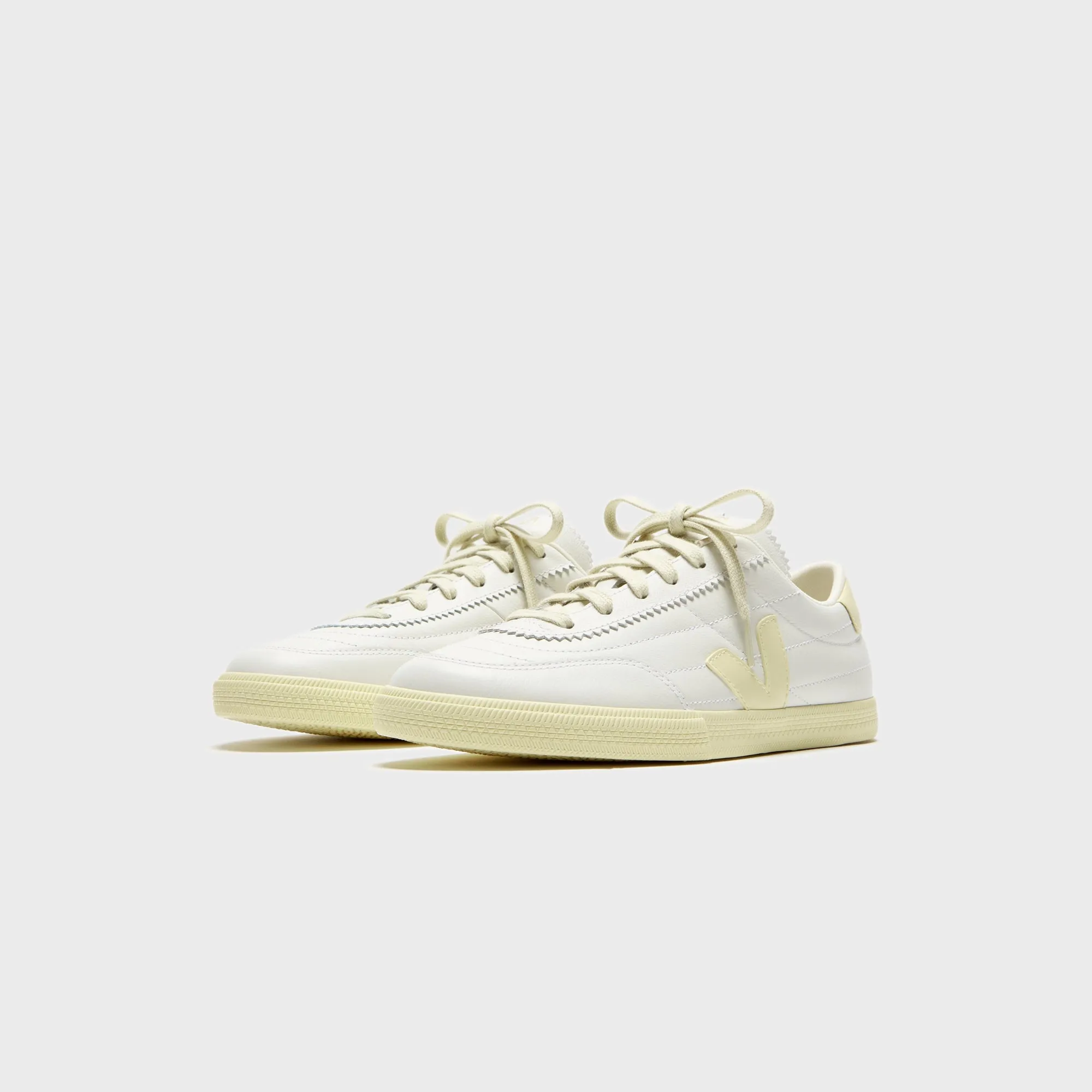 Veja Wmns Paneka - White Calcaire Comfortable Appeal