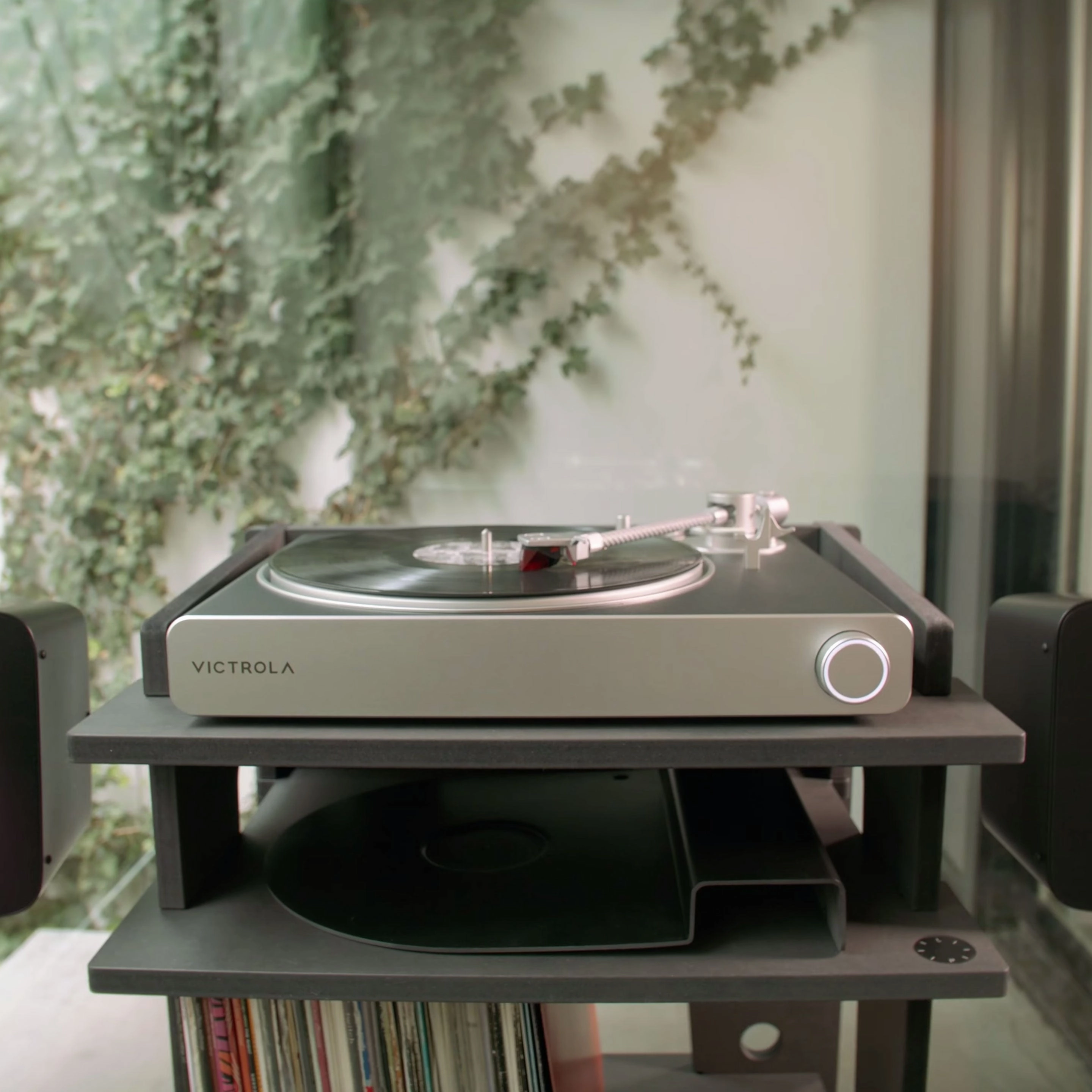 Victrola: Stream Carbon (Works With Sonos) Turntable