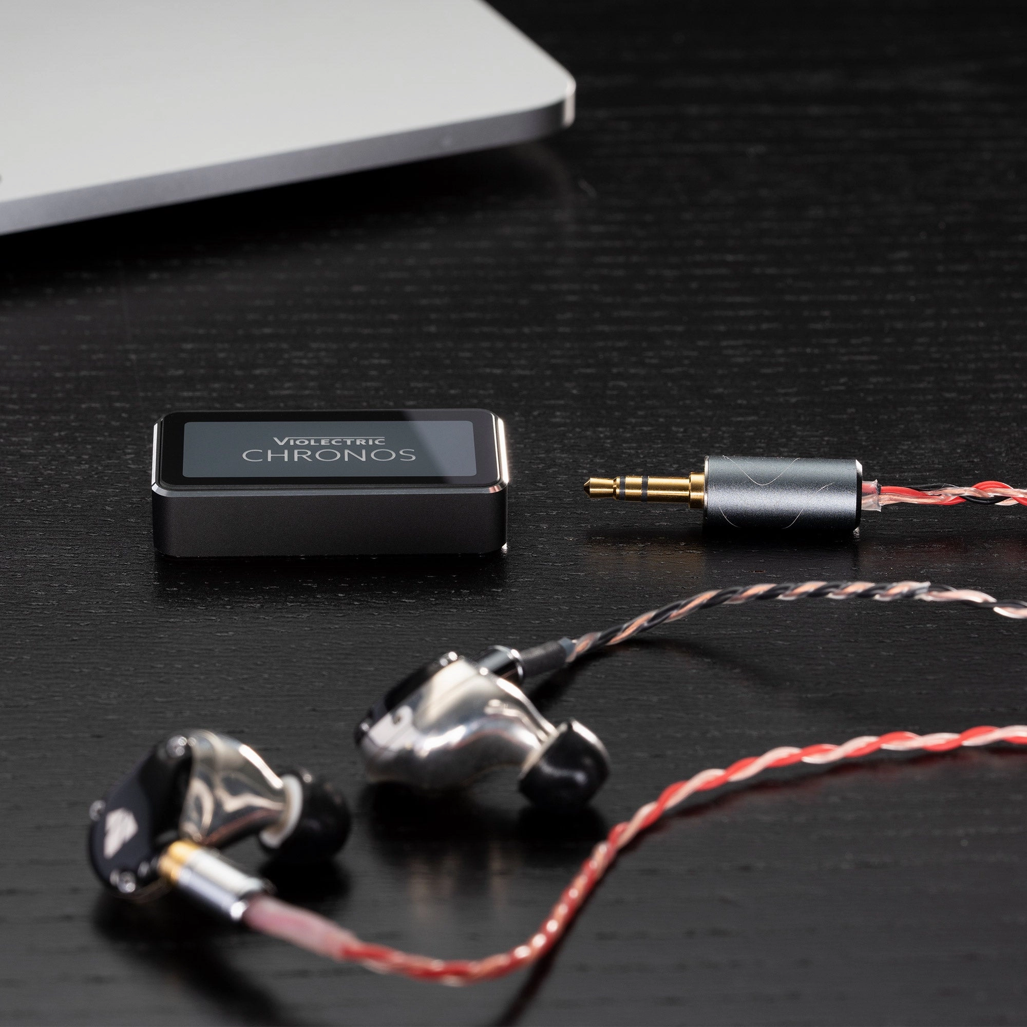 Violectric Chronos Portable Headphones Amplifier & DAC