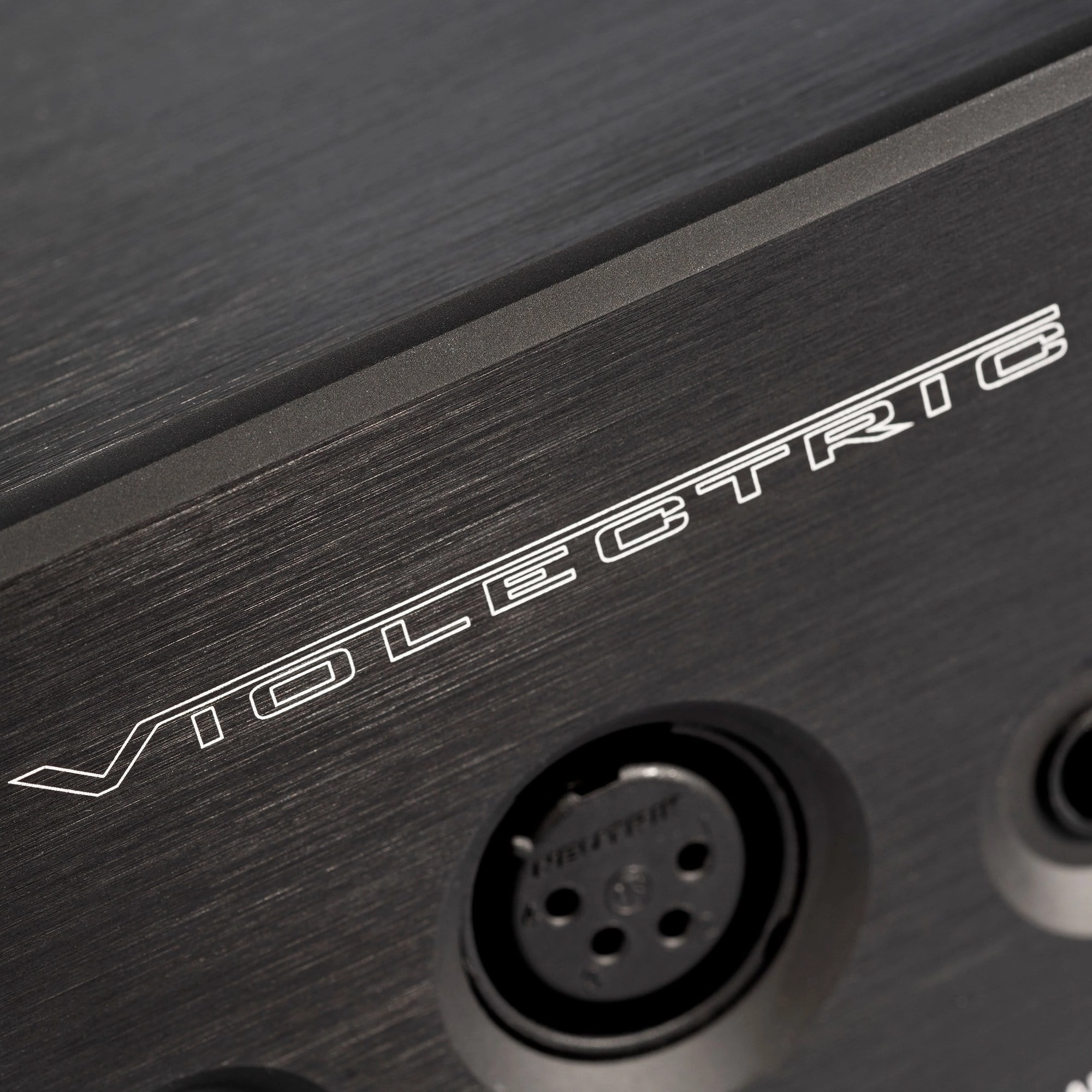 Violectric DHA V380 Balanced Headphone Amplifier & DAC Black