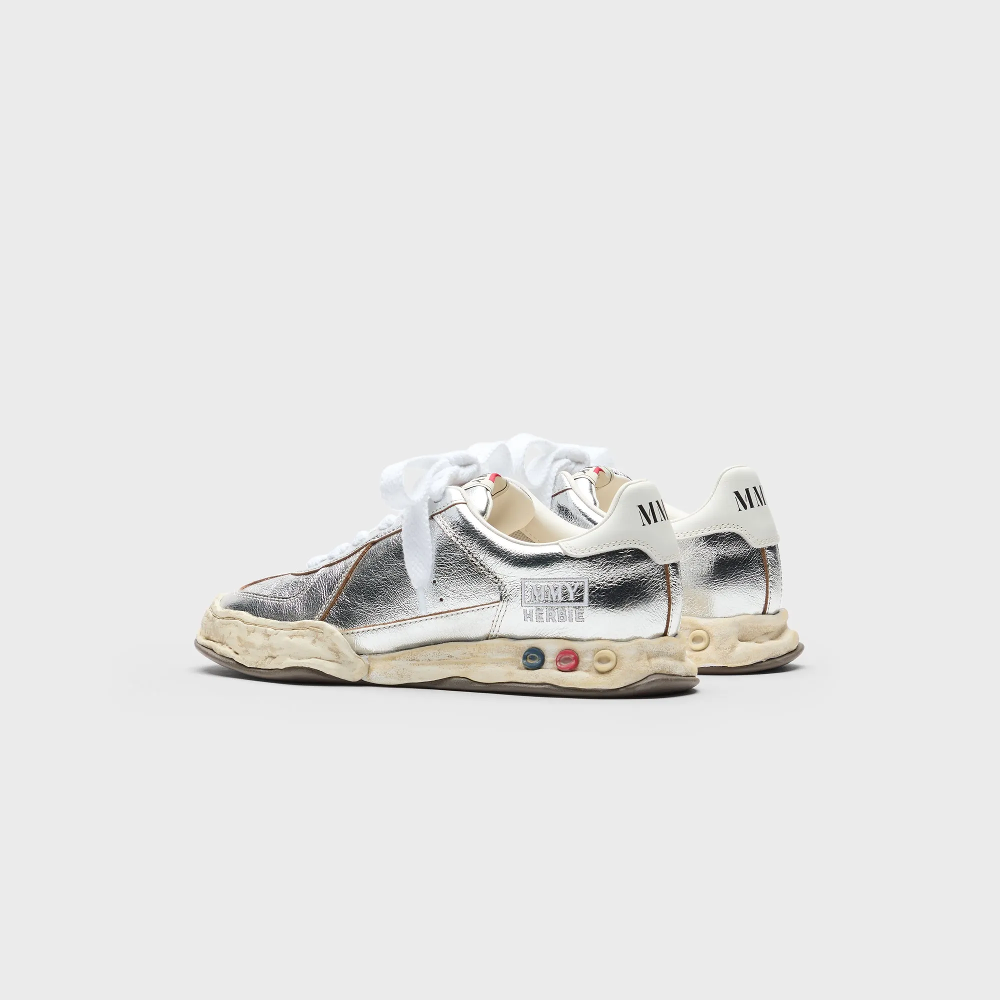 Push Beyond Limits Mihara Yasuhiro Herbie Original Sole Wrinkled Leather Low Top Sneaker - Silver