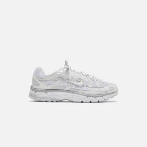 Nike Wmns P-6000 - Metallic Summit White / White / Pure Platin Comfort Footbeds