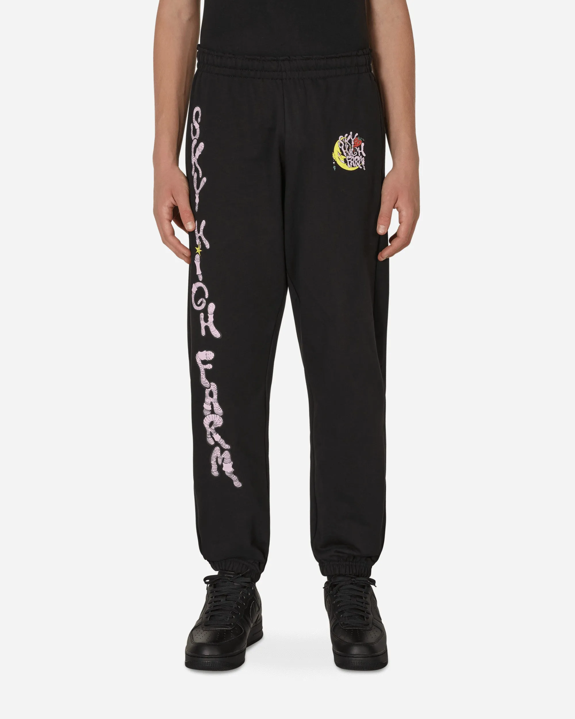 Low Grade Triple Stitched Edges Will Sheldon Printed Sweatpants Black