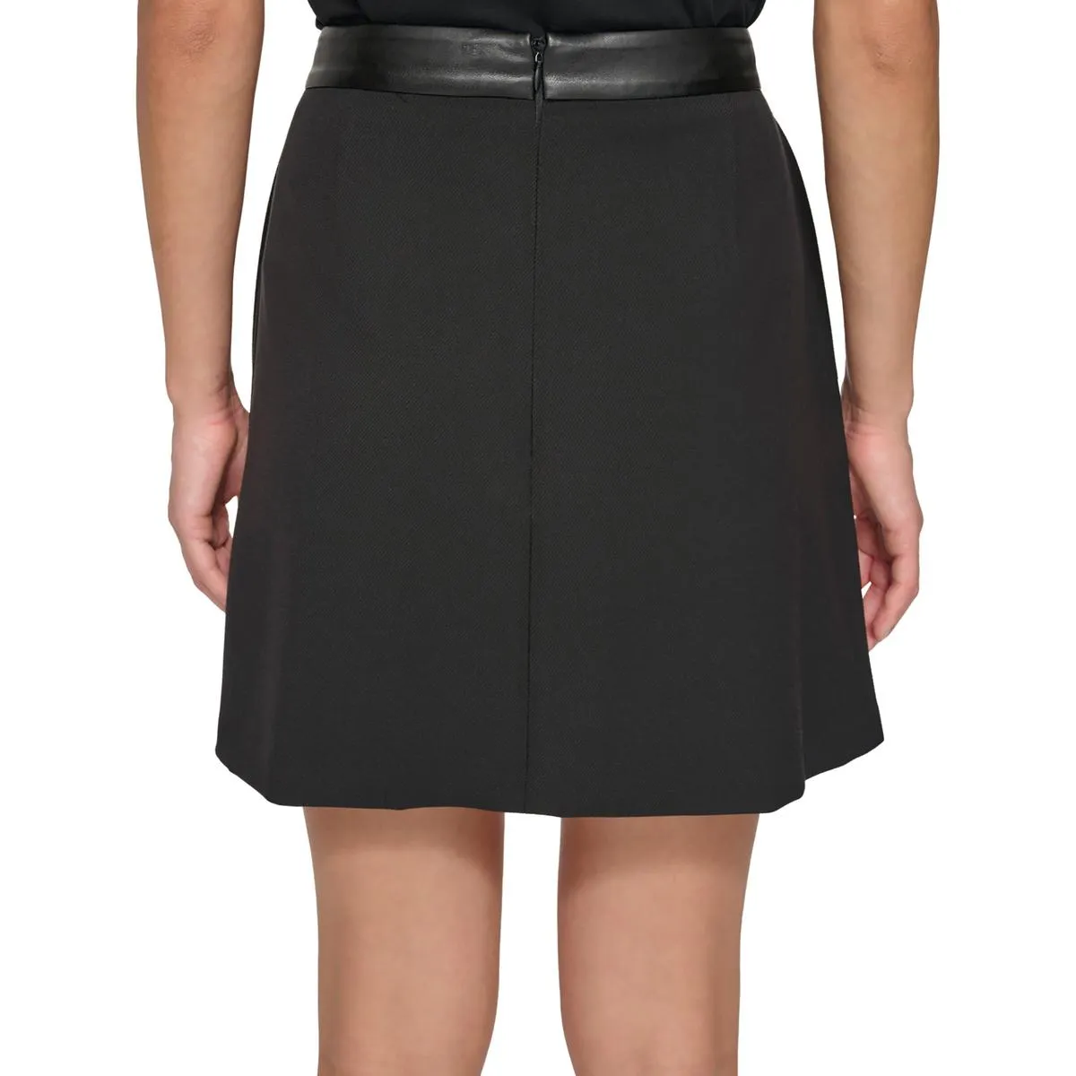 Jupe plissée tricotée avec empiècements en simili-cuir pour femme