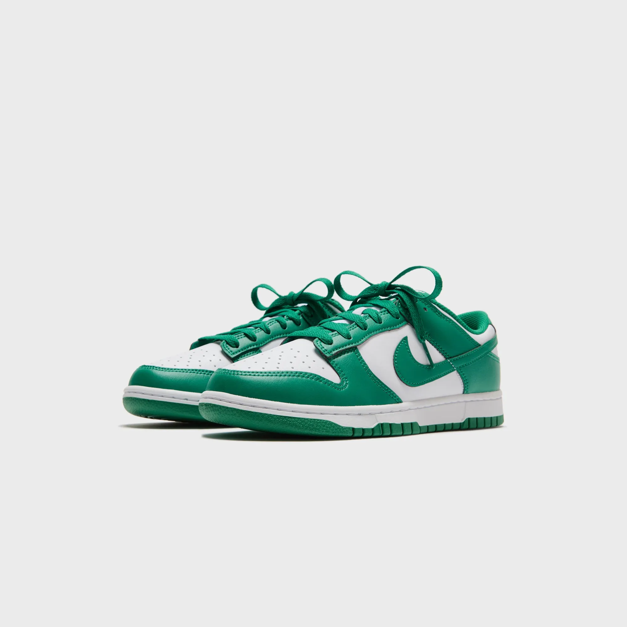 Ergonomic Cushion Nike Dunk Low Retro - White / Malachite
