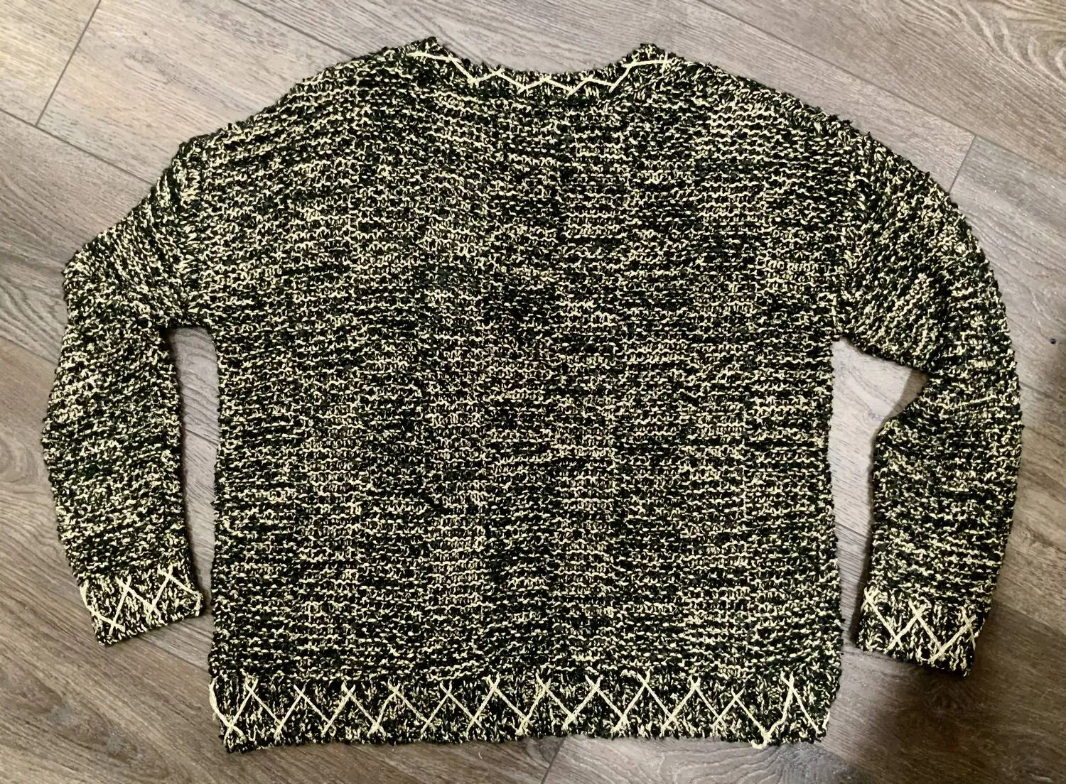 Pull Tissé Noir & Or