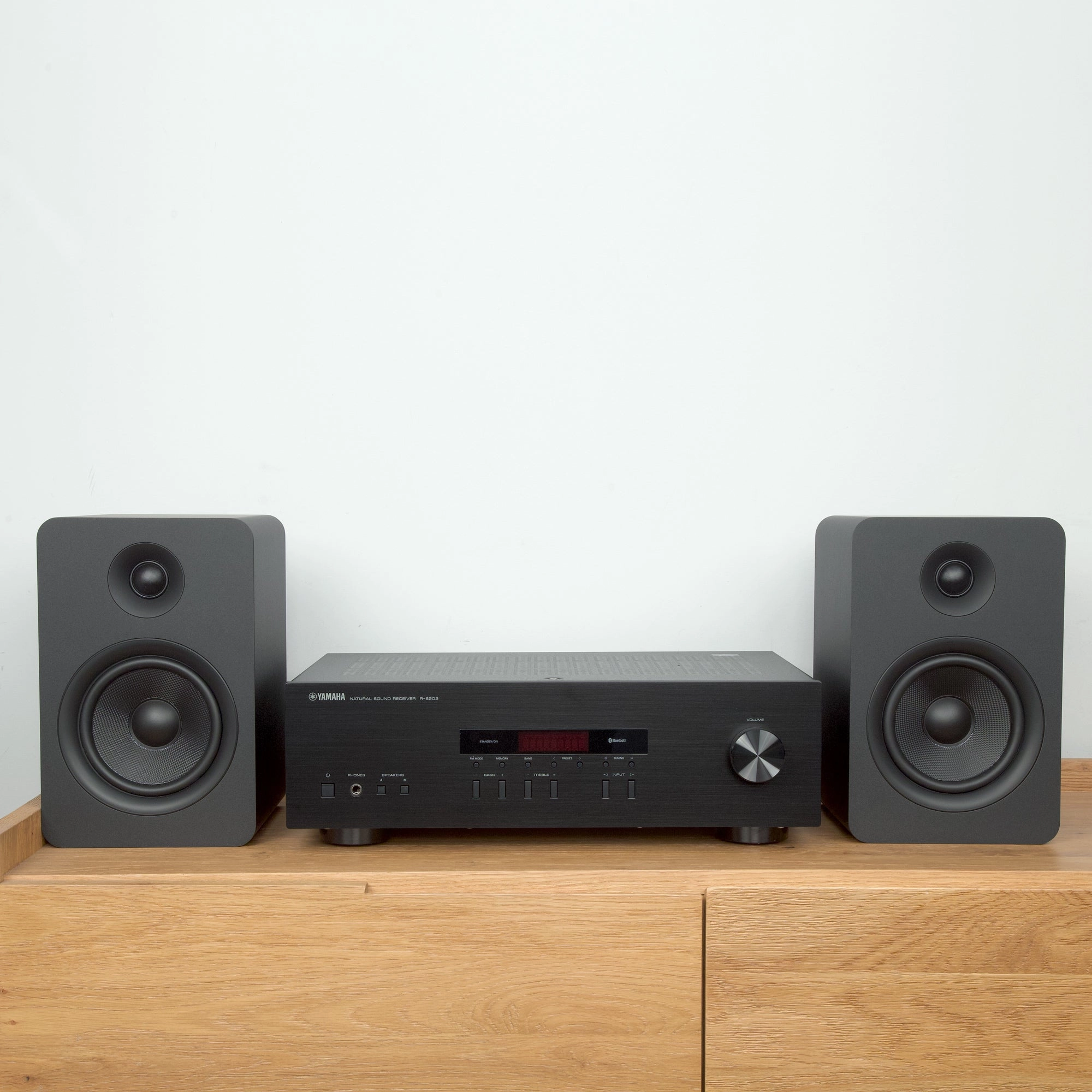 Yamaha: R-S202BL Amplifier / Kanto YU Passive Speaker Package