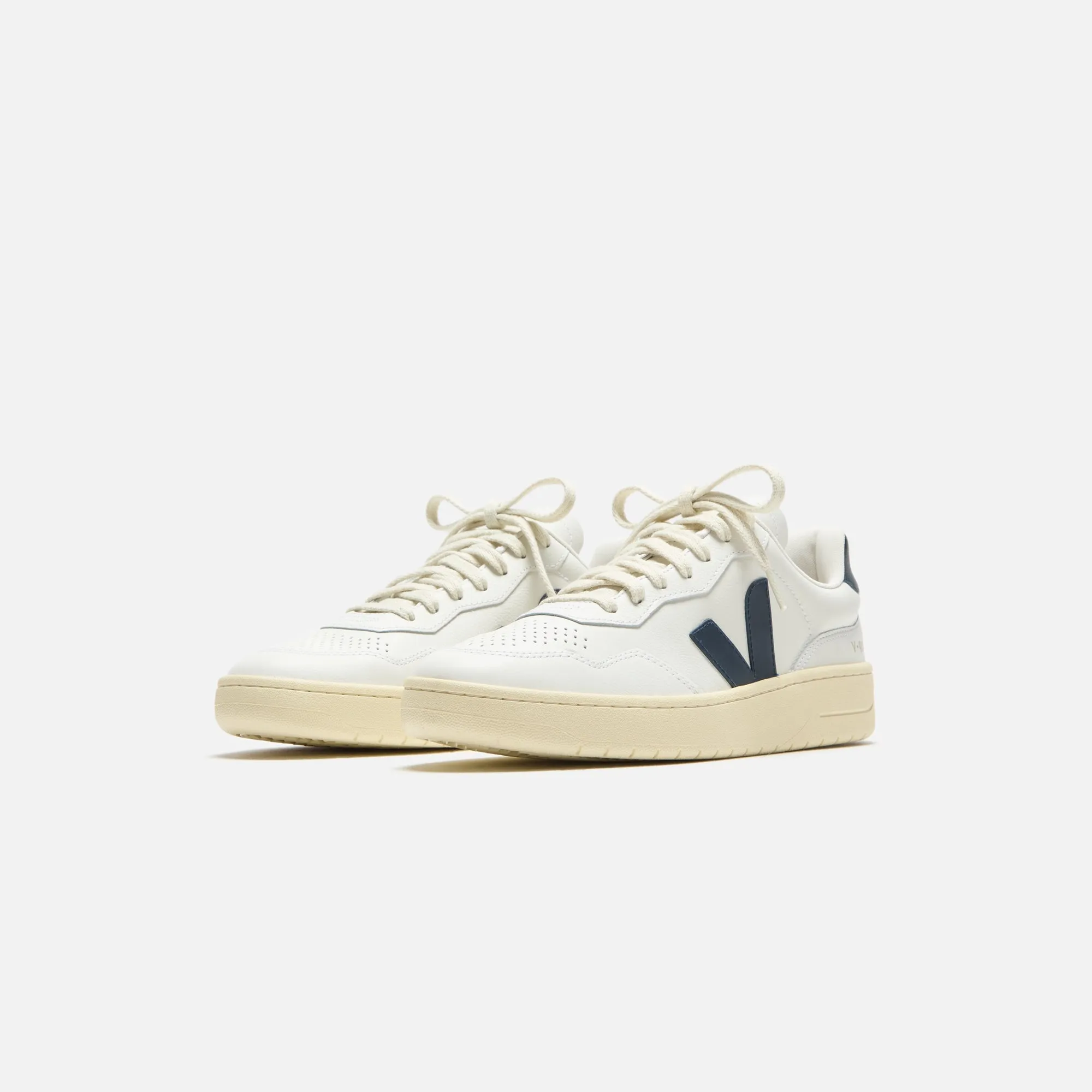 Veja V-90 - Extra White / Nautico Mule Pumps Lace Up System Treatment